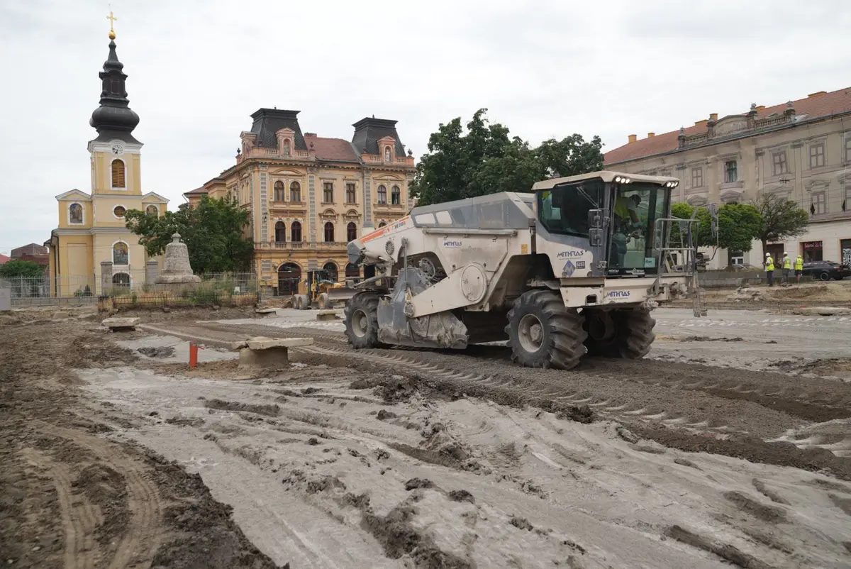 Piața Traian prinde contur. Lucrările intră într-o nouă etapă, iar zona va avea fântână interactivă și cu 60% mai mult spațiu verde