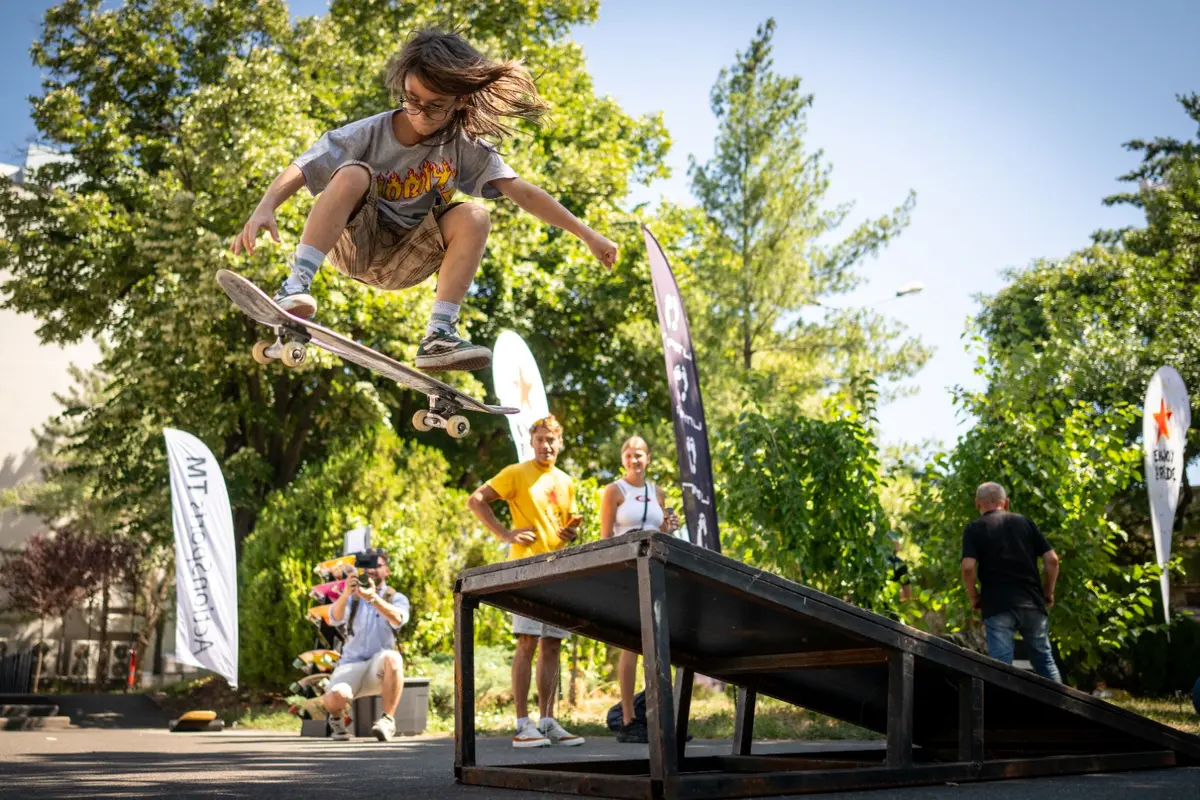 Skateboarding, BMX și trotinetă cuceresc Uszoda. AnonimTM aduce cultura urbană la Ziua Timișoarei