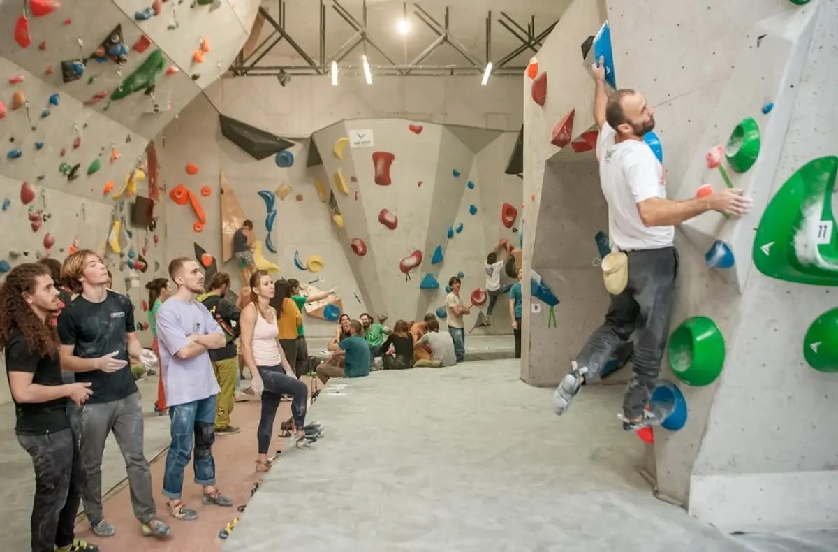 Timișoara găzduiește etapa a doua a Cupei României la Bouldering