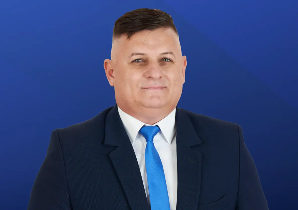 Primarul PSD din Nădrag, Liviu Muntean, cercetat într-un dosar de viol și violență în familie