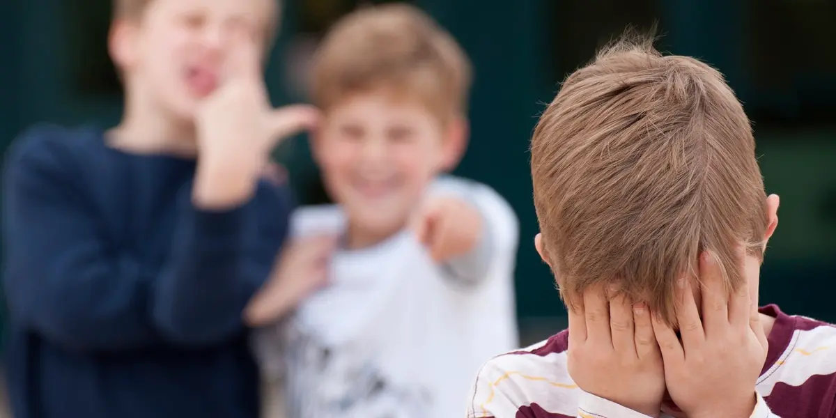 Grup de suport pentru adolescenți despre identitate și stimă de sine, lansat în martie la Timișoara