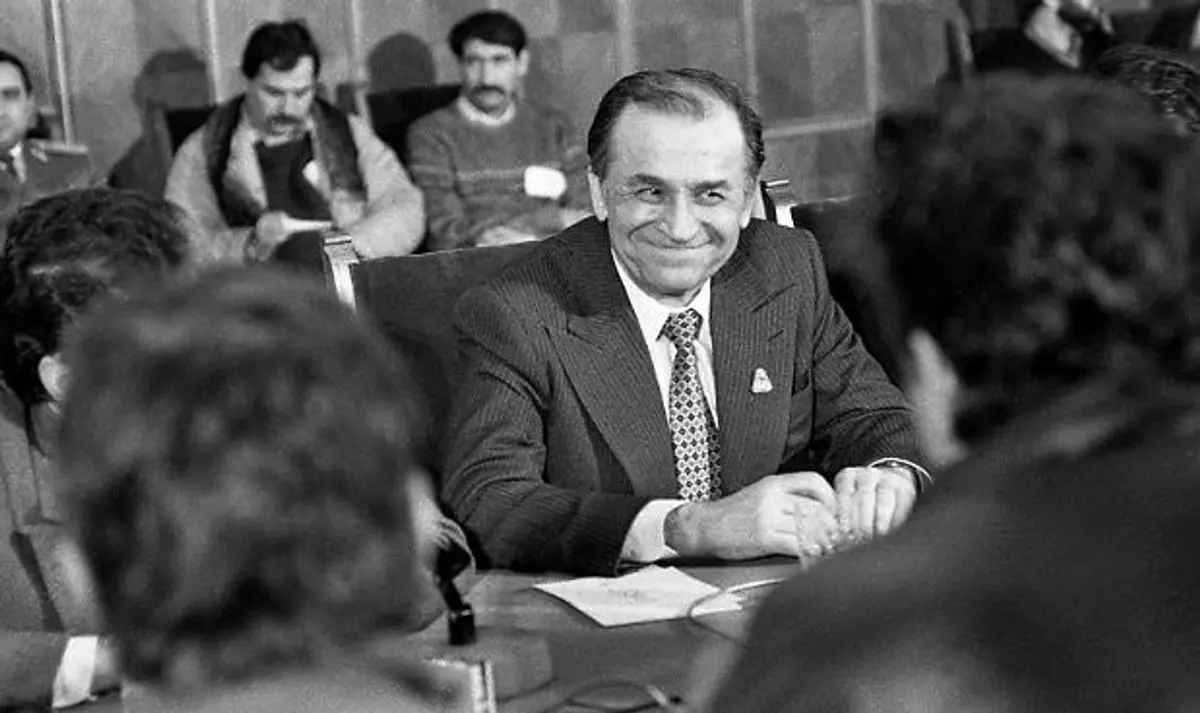 Ion Iliescu a murit la 95 de ani. Pentru că nu a fost condamnat, fostul președinte va avea funeralii de stat