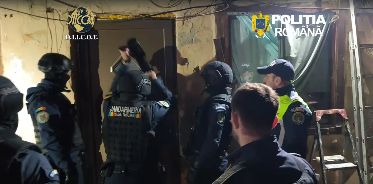 FOTO ȘI VIDEO | Rețea de droguri, destructurată în Timișoara: minori folosiți la distribuție, zeci de percheziții în două dosare