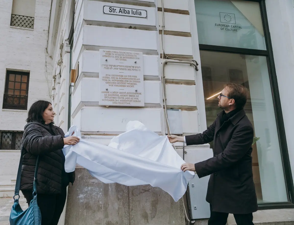Istoria nu trebuie uitată. Placă în memoria celor uciși în atentatul antisemit din 1938, de la Timișoara 